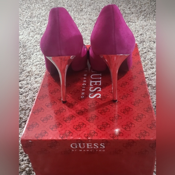 Guess Women's Peep Toe Heels - Pink and Black Heels NWOT Size 6 - Picture 8 of 10